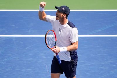 Andy Murray wins marathon first set on way to defeating Lorenzo Sonego in Toronto