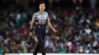 Trent Boult back in New Zealand ODI squad for England tour