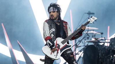 “We never saw it coming that Mick wasn’t going to be able to tour and was going to have to quit the band”: Nikki Sixx offers his own take on the Mötley Crüe drama