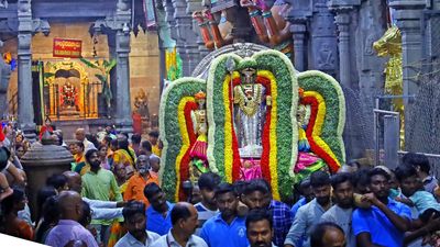 Over 2 lakh devotees from Tamil Nadu and Karnataka take part in Adi Krithika festival in Chittoor district of Andhra Pradesh