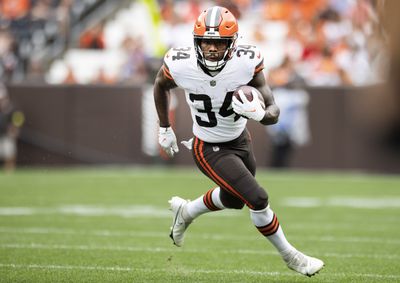 Which RB should you handcuff to Nick Chubb in fantasy drafts?