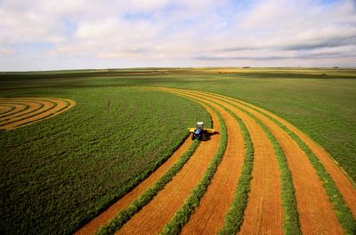 Using abstraction to diversify farming