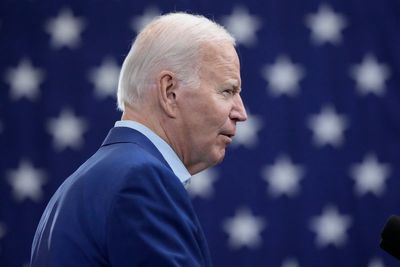 Biden issues an executive order restricting U.S. investments in Chinese technology
