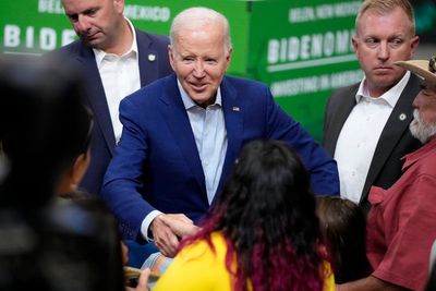 Biden reelection campaign offering joint meeting with Obama as ex-president enters 2024 fray early