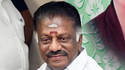 Panneerselvam wants jobs for wards of T.N. government employees who died while on COVID-19 duty