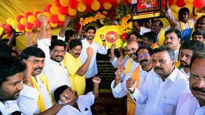 Lokesh promises lift irrigation project for Pedakurapadu constituency