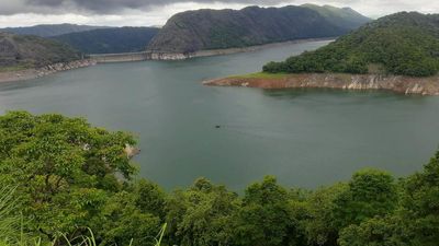 Declining water level in Idukki reservoir to hit power generation