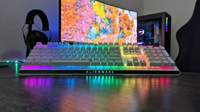 Alienware Tri-Mode Wireless Gaming Keyboard (AW920K) review: Expensive, multi-PC wireless luxury