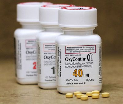 Supreme Court blocks Purdue Pharma bankruptcy deal that shields Sackler family from lawsuits