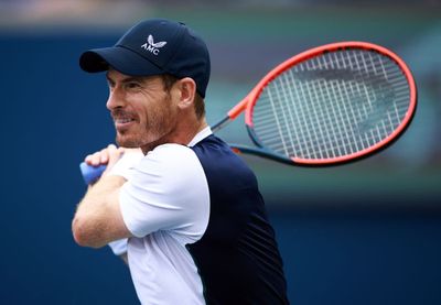 Andy Murray apologises after withdrawing from match against Jannik Sinner