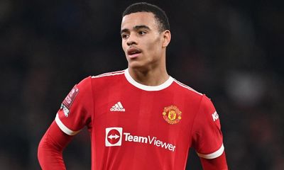 Manchester United delay Mason Greenwood decision to consult World Cup players