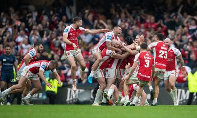 Challenge Cup final: Hull KR and Leigh look to end long wait for glory