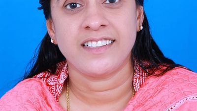 V. Thulasi of Pattambi bags State Award for Best Agricultural Researcher