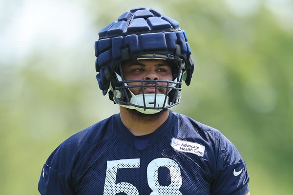 Bears rookie LB Noah Sewell making strong impression