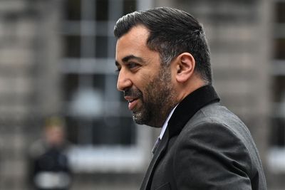 Humza Yousaf heckled during Edinburgh Fringe appearance