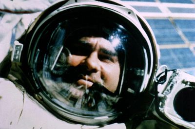 Cosmonaut Alexander Viktorenko, who flew to Mir space station four times, dies at 76