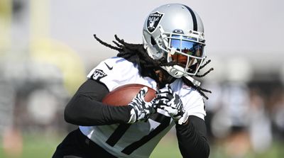 Raiders Coach Updates Injury Status of Davante Adams After Early Practice Departure