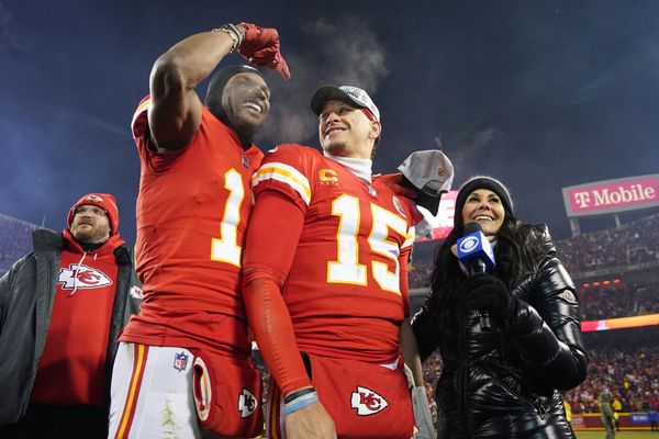 Chiefs QB Patrick Mahomes defends Commanders OC Eric Bieniemy