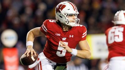 Florida Will Start Wisconsin Transfer Graham Mertz at QB vs. Utah