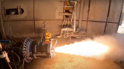 NASA test-fires rocket motors that will help launch samples off Mars (video)