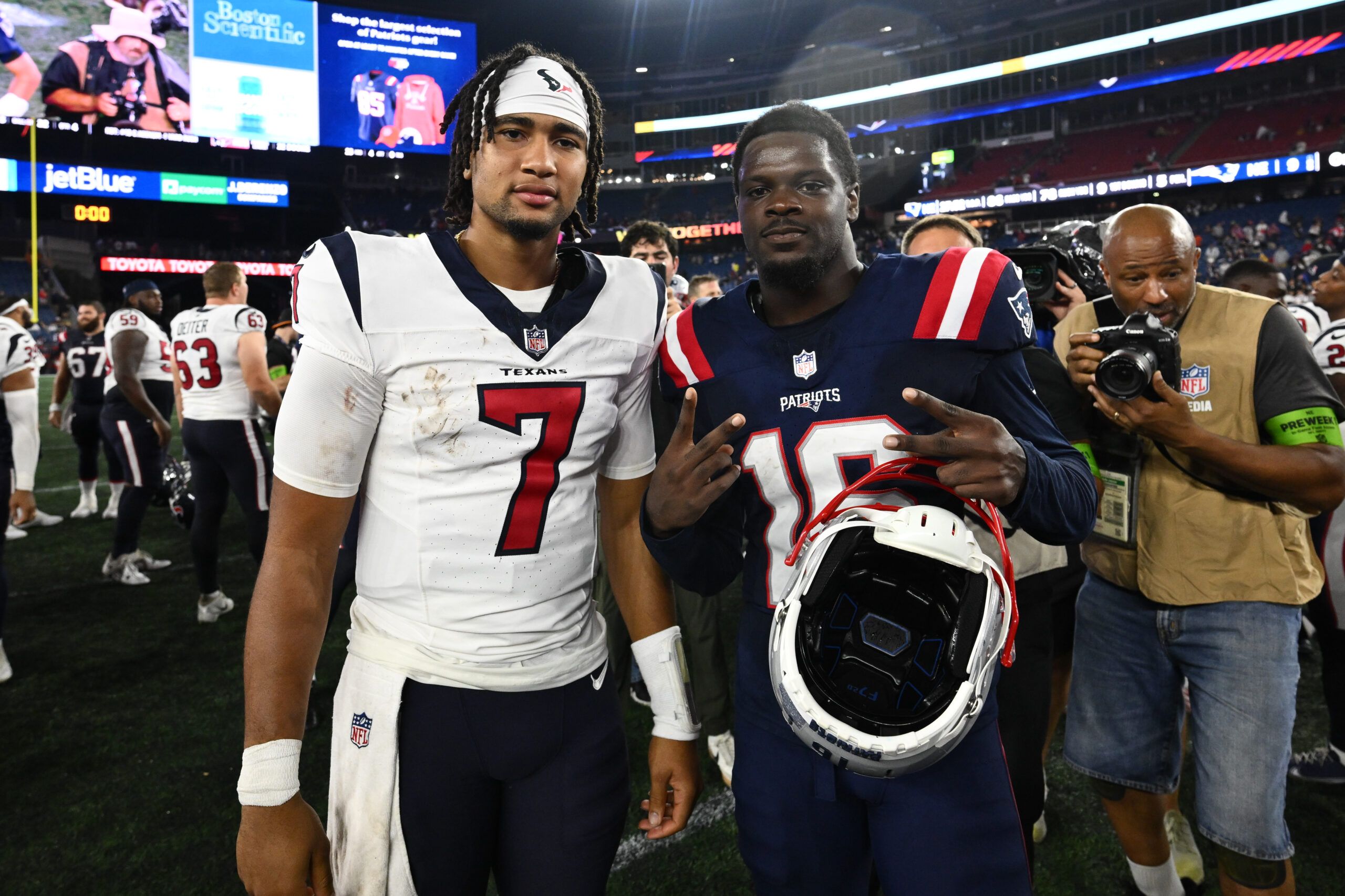 Texans vs. Patriots live blog: 20-9 Houston, FINAL