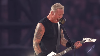 Watch pro-shot footage of Metallica performing Seek & Destroy in New Jersey
