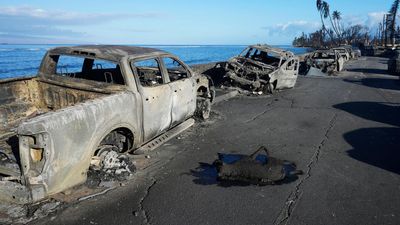 In deadly Maui wildfires, communication failed. Chaos overtook Lahaina along with the flames