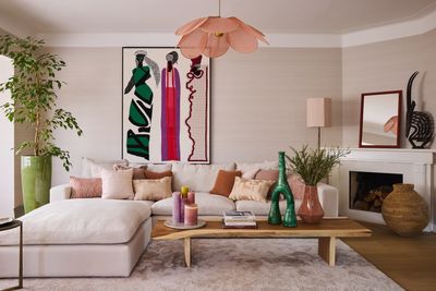 How minimalists are decorating with pink - when you love the color, but have had enough of "Barbiecore" decor