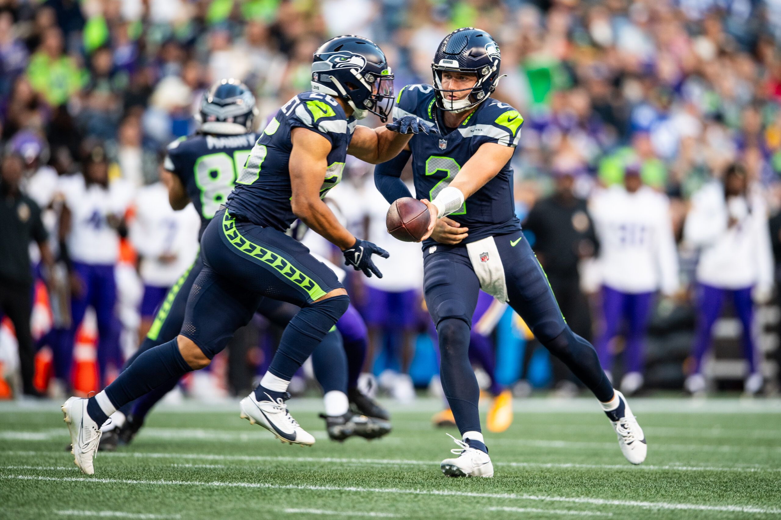 Tuesday Round-Up: Pro Football Focus Grades Seahawks Linebackers