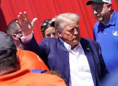 Trump ignores indictments in Iowa speech as Georgia grand jury confirmed to hear testimony next week - latest