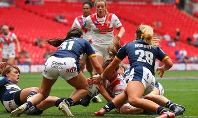 Hoyle makes sure Saints fight off Leeds in Women’s Challenge Cup final