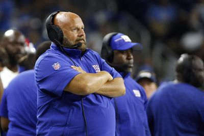 See it: Giants’ Brian Daboll gives Thomas McGaughey death stare