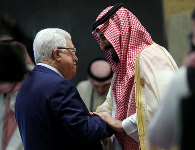 Palestinian officials welcome first Saudi Arabia ambassador