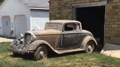 1933 Dodge Barn Find Reveals Incredible Patina After First Wash In 56 Years