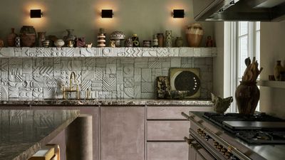 This interior designer's own kitchen has a unique backsplash I've never seen before – it's an evolution of the best tile trends