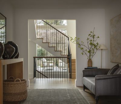 How can I make my staircase look better? 6 ways designers easily create a more beautiful home