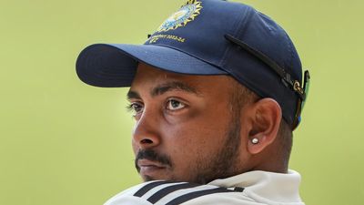 Prithvi Shaw smashes 76-ball 125 to power Northants to victory
