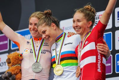 Women's World Championship medalists open up about mental stress in cycling