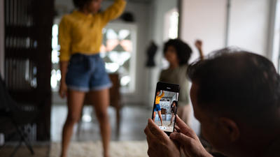 A U.S. State Is Introducing A Law That Allows Child Influencers To Sue Their Folks For $$$