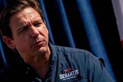 Ron DeSantis faces ‘pudding fingers’ chant and other protests during Iowa campaign stop