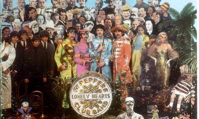 Photo that solves Sgt Pepper McCartney mystery up for auction