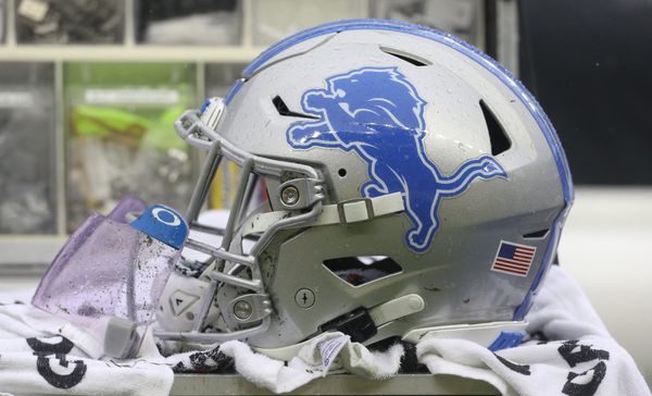 Detroit Lions cut backup C Ross Pierschbacher, sign CB Colby