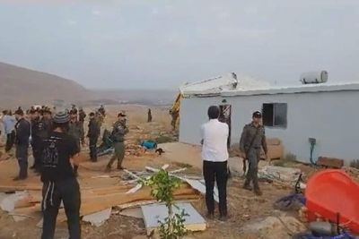 Israeli Security Forces Evacuate Unauthorized Samaria Outpost