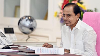 Telangana CM announces loan waiver up to ₹99,999 as I-Day gift to farmers
