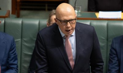 Opposition refers minister to Ibac – as it happened