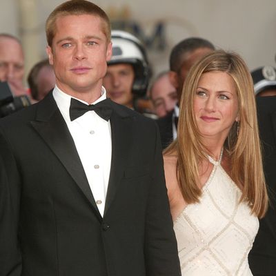 There Was Apparently a “Wall of Caviar” at Brad Pitt and Jennifer Aniston’s $1M Wedding