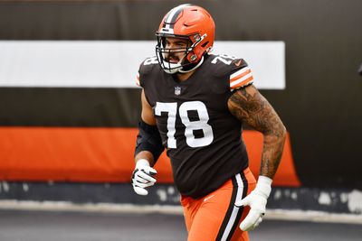 Browns: 3 starters leave joint practice with Eagles early due to injury