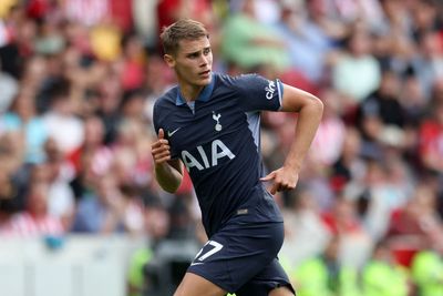 We can do beautiful things – Micky van de Ven excited by Tottenham prospects
