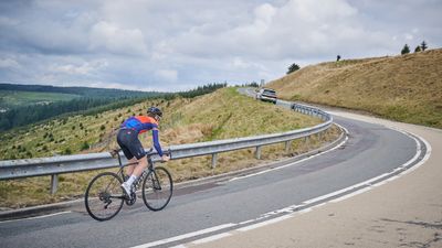 Muscular strength versus muscular endurance - which is most important for short climbs?
