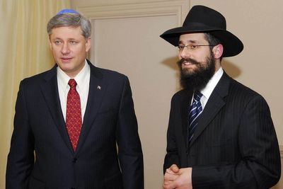 Accidental YouTube Sensation Rabbi Mendel Kaplan Has Led A Toronto Chabad For 25 Years